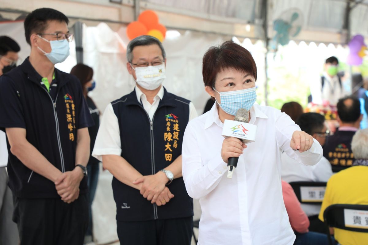 ▲台中市長盧秀燕的市長座車司機確診，盧秀燕為求慎重，展開自我健康監測(圖／市政府提供2022.5.13)