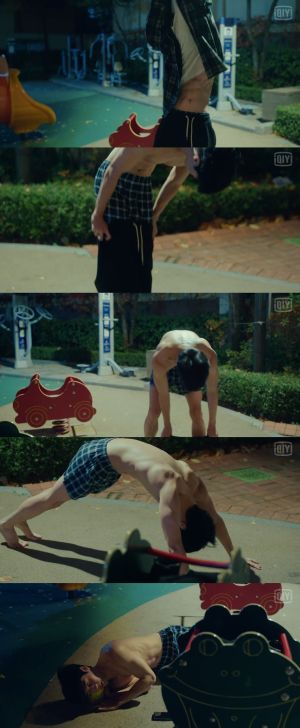 ▲劇中,李承協酒後失態。(圖/愛奇藝國際站) ▲劇中,李承協酒後失態。(圖/愛奇藝國際站)