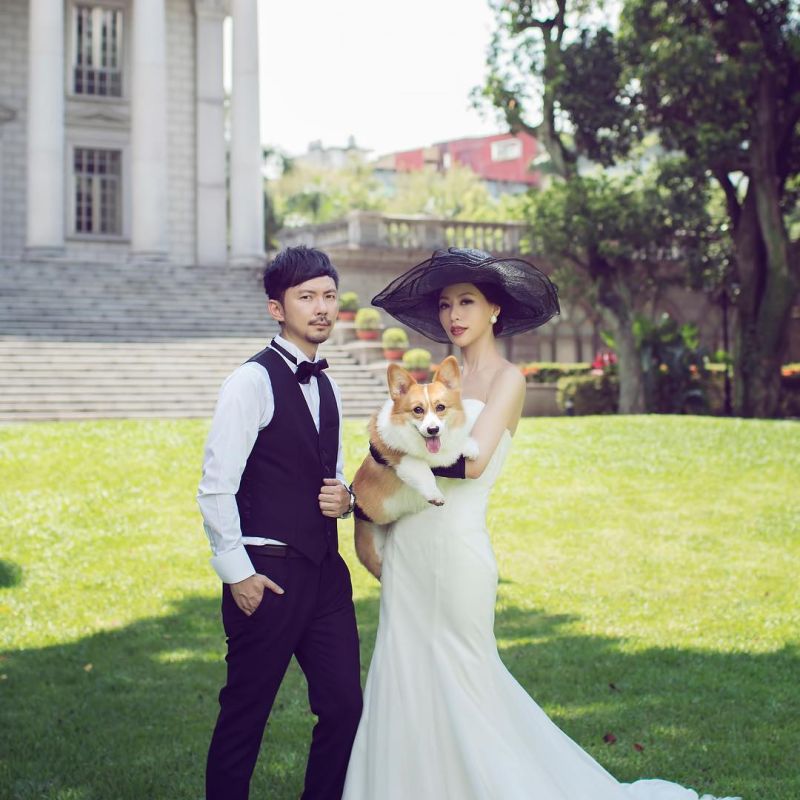 ▲Tim哥在婚前與Tim嫂告白真實的財務狀況,千萬負債,就連結婚前一天,新娘都還在公司幫忙包貨。 (圖/取自Tim嫂FB)