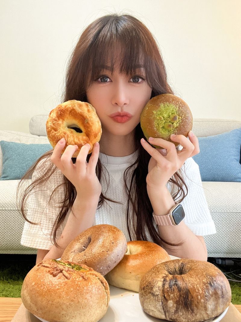 ▲吃素的Tim嫂去鍋貼店也是吃燙吃菜,Tim哥直白的提問,讓她留下深刻印象。(圖/取自Tim嫂FB)