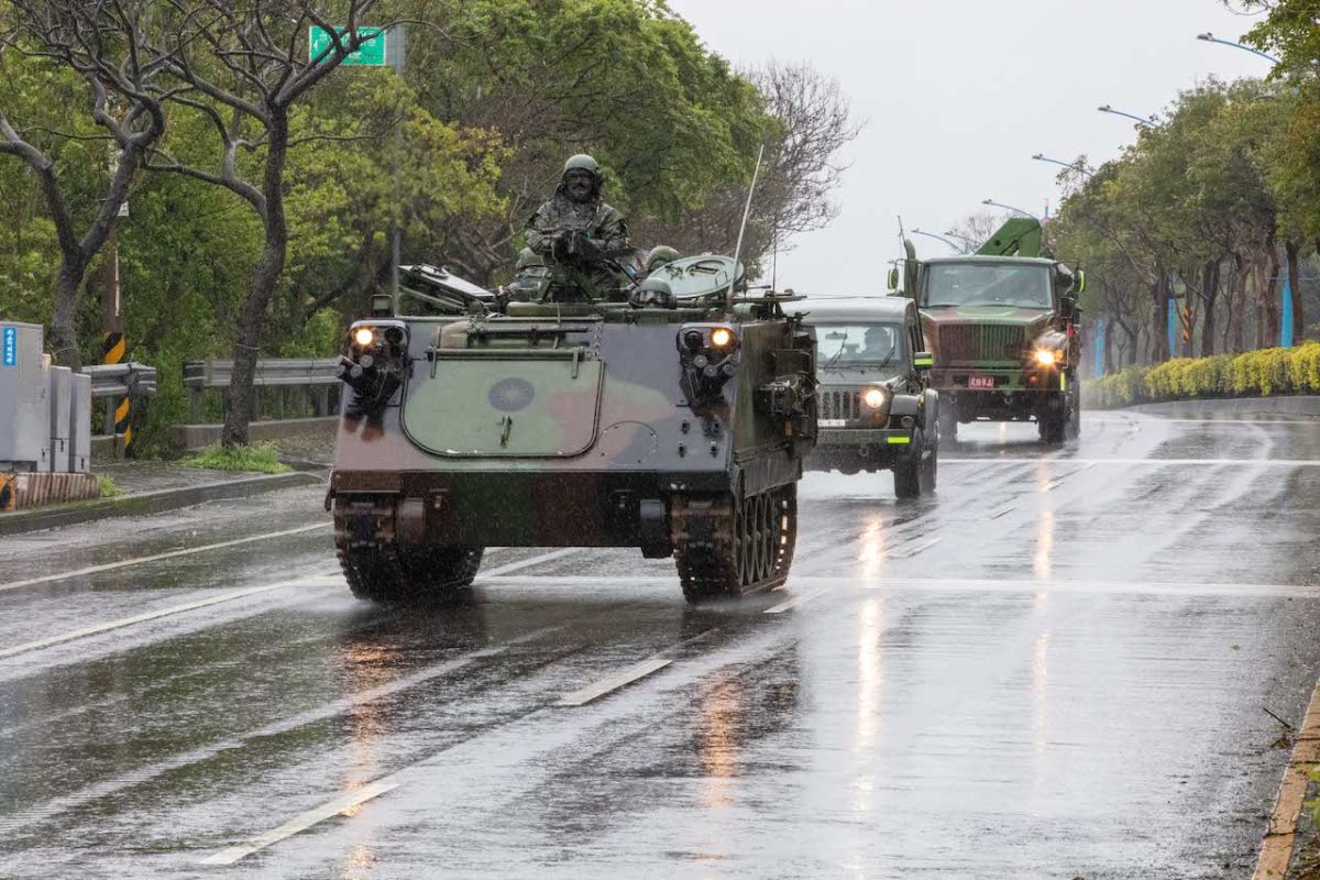 ▲陸軍裝甲542旅進訓屏東三軍聯訓基地演訓時，傳出有27名官兵確診。（示意圖／軍聞社）