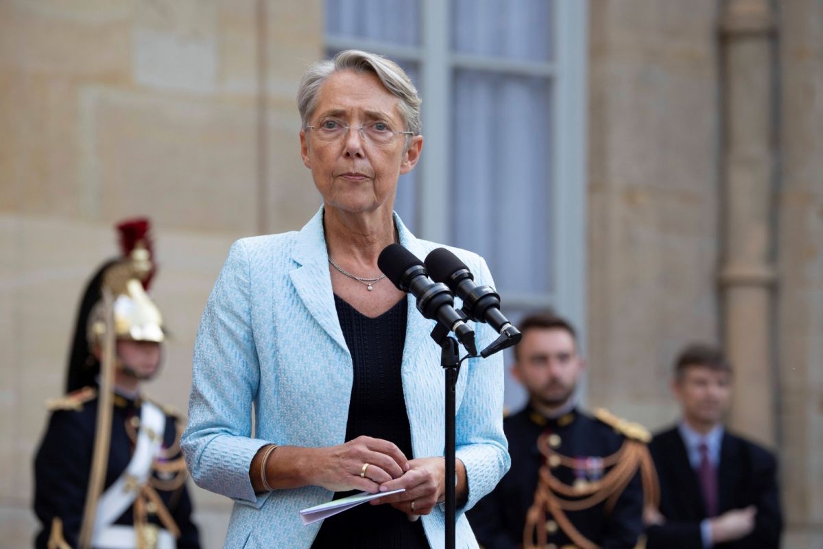 ▲馬克宏總統任命勞工部長柏納（圖）為新任總理，這是法國30多年來首位女性總理。（圖／美聯社／達志影像）