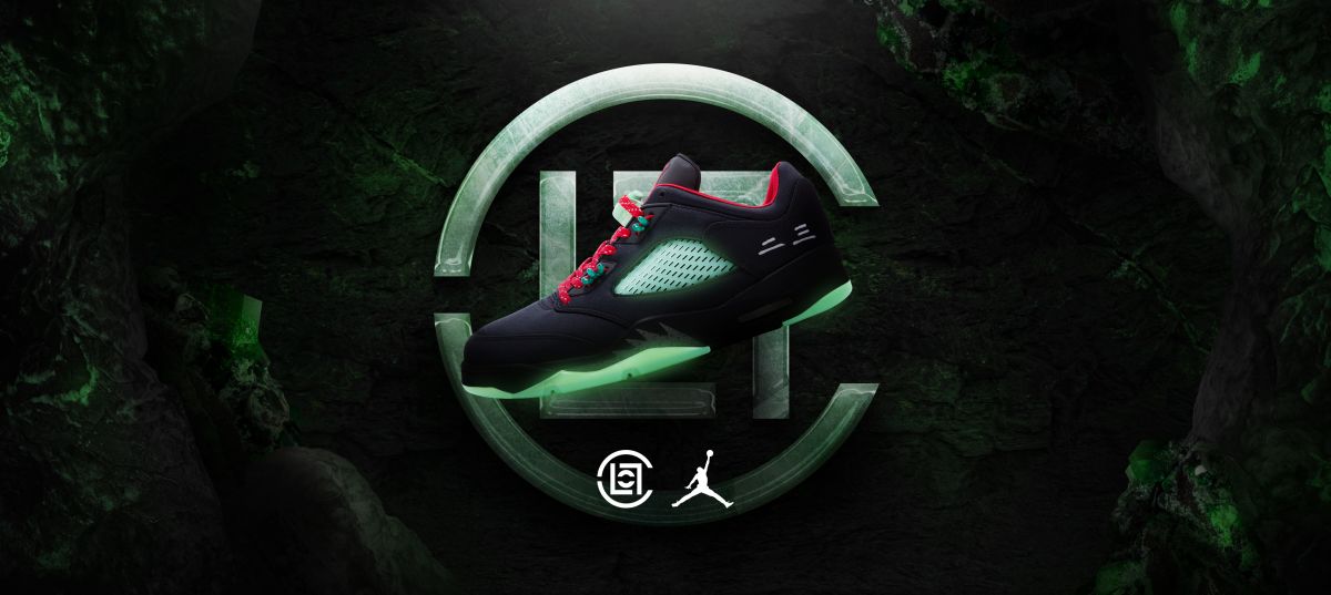 ▲Jordan Brand 與潮流品牌 CLOT 合作打造聯名系列，以傳統玉飾作為創作藍圖，推出全新鞋款 Air Jordan V Low x CLOT 及膠囊服飾系列產品。(圖片由 CLOT 提供)