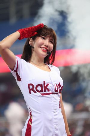 ▲壯壯是橫跨籃球、棒球領域的啦啦隊女神。(圖/壯壯FB) ▲壯壯是橫跨籃球、棒球領域的啦啦隊女神。(圖/壯壯FB)