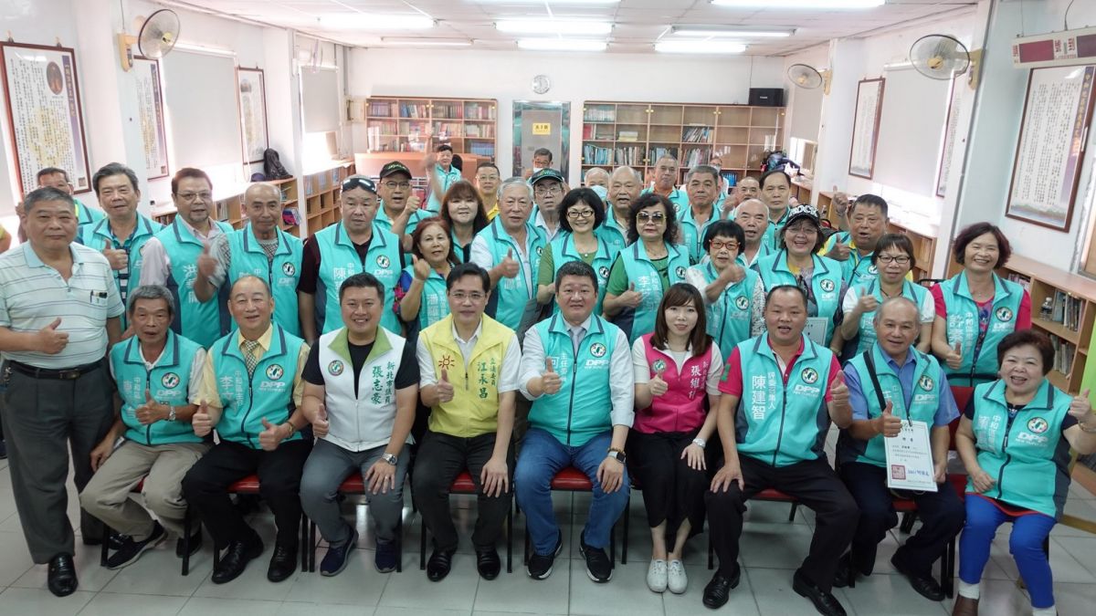 ▲民進黨新北市黨部主委何博文表示，過去兩年擔任主委的期間，雖遇疫情襲擊，但積極的突圍，在新北市各區成立聯絡處加強與地方互動。（圖／何博文提供）