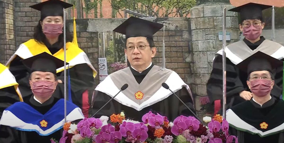 ▲台大校長管中閔曾因遴選爭議，引發社會關注。（圖／翻攝自台大直播）