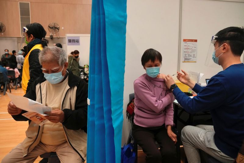 ▲香港政府宣布符合資格的市民，即日起可接種第4劑疫苗。資料照。（圖／美聯社／達志影像）