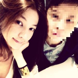 ▲許路兒(左)和女密友感情深厚。(圖/翻攝許路兒IG) ▲許路兒(左)和女密友感情深厚。(圖/翻攝許路兒IG)