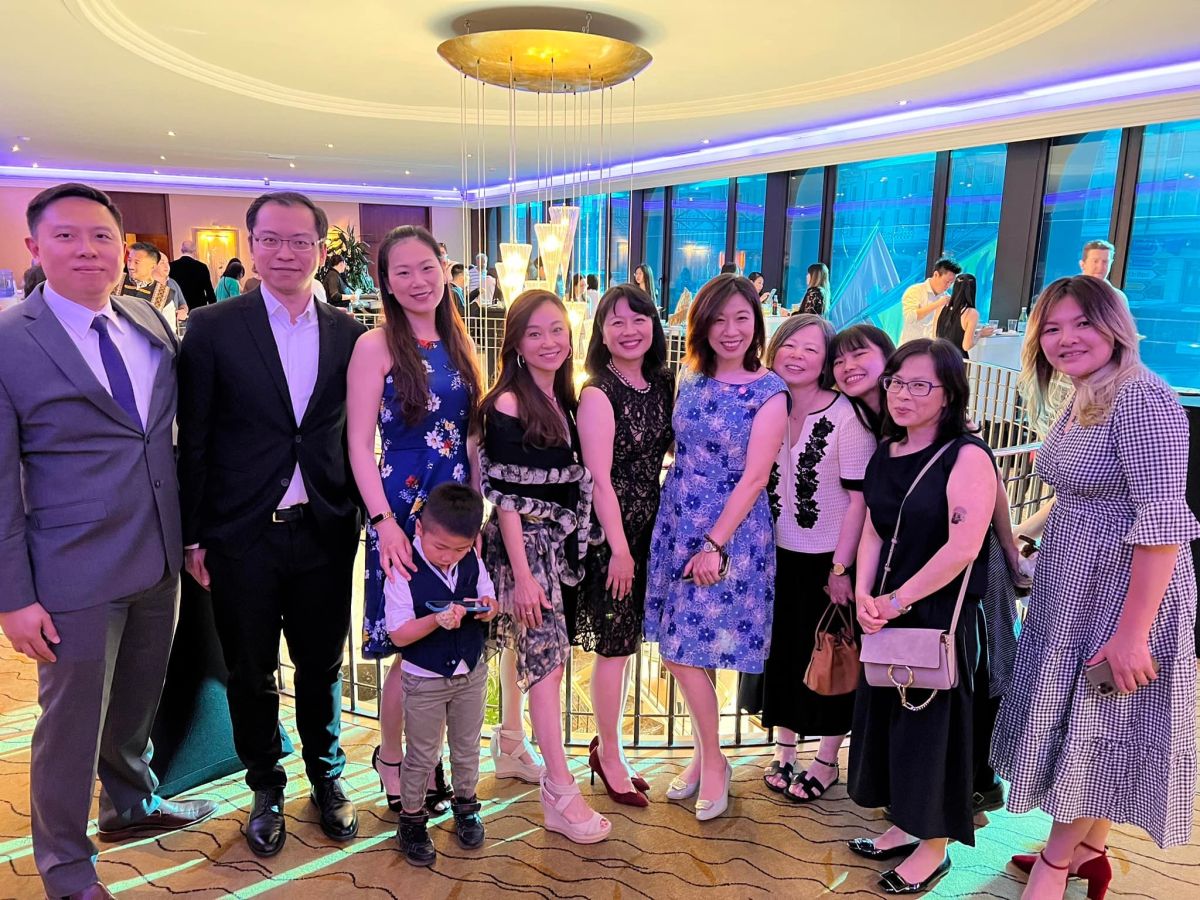 ▲林靜儀飛抵日內瓦，與台僑共同發聲，盼台灣能參與WHA。（圖／翻攝自林靜儀臉書）