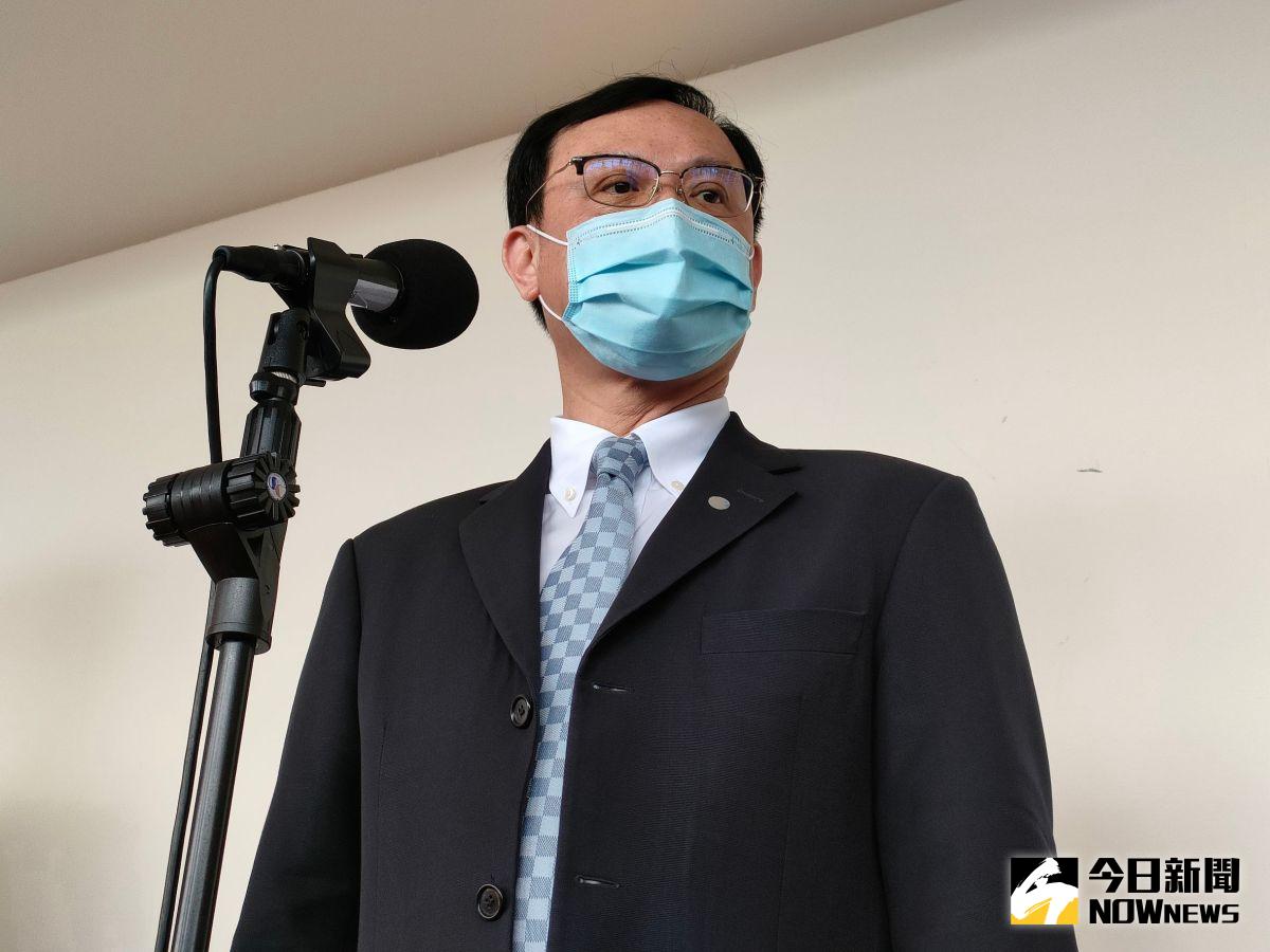 ▲今（23）日衛福部次長石崇良表示，新北市長侯友宜跟中央流行疫情指揮中心指揮官陳時中都經常有一些電話聯繫，（圖／記者許若茵攝，2022.05.23）