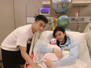 ▲奚夢瑤2019年生下第一胎,是何家第一個長孫。(圖/奚夢瑤 IG) ▲奚夢瑤2019年生下第一胎,是何家第一個長孫。(圖/奚夢瑤 IG)