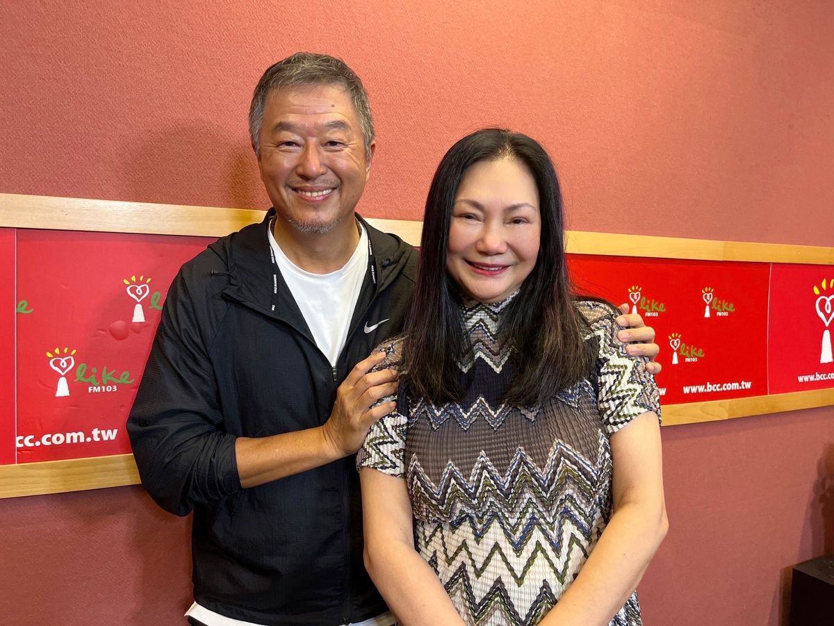 ▲張蘭飆罵徐媽（右），突然點名王偉忠。（圖／中廣提供）