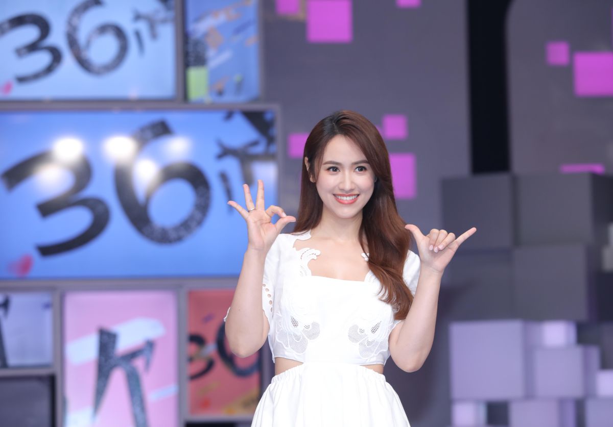 ▲吳姍儒婚後3度被隔離，睡前與老公耍浪漫。（圖／公視提供）