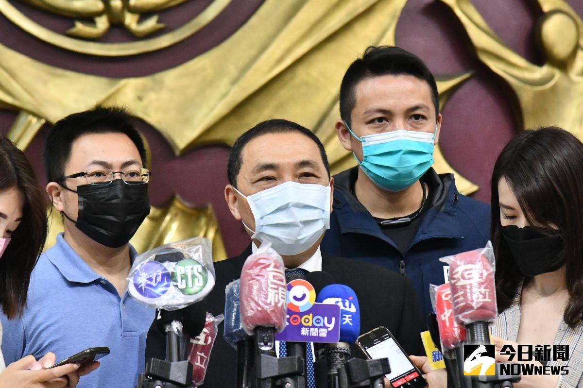 ▲新北市長侯友宜今（25）日強調，新北採高風險、低風險的判斷，不管外面怎麼變，就是用這套制度面對疫情的變化。（圖／記者陳志仁攝，2022.05.25）