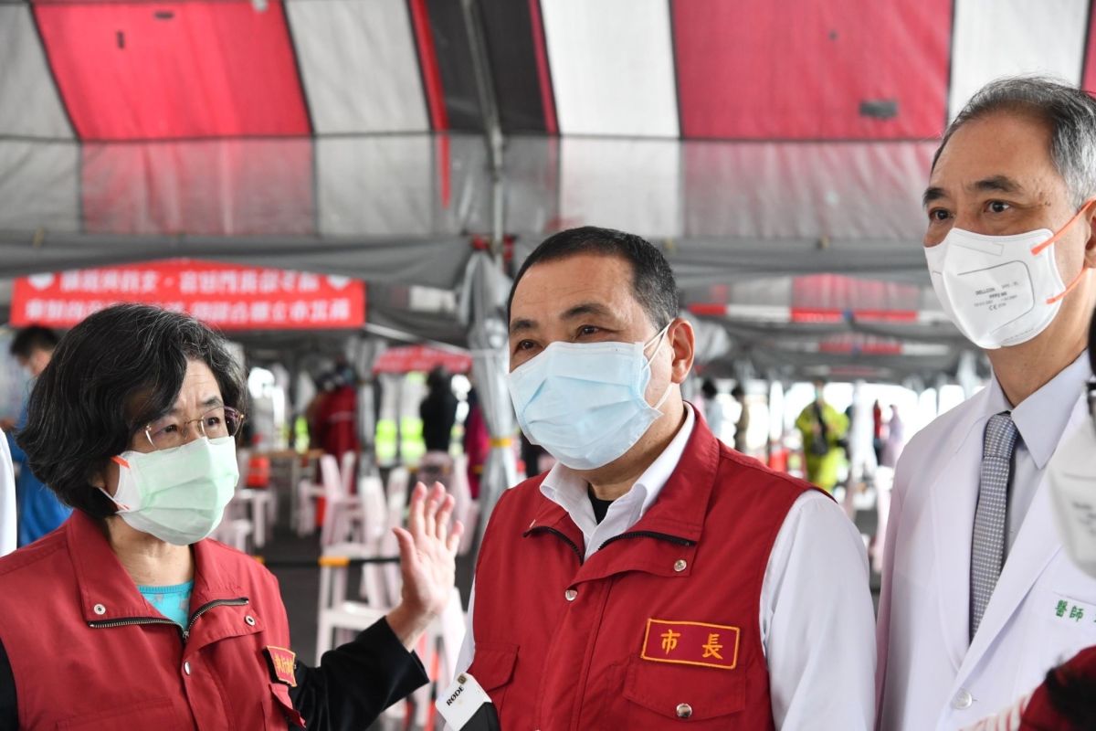 ▲新北2歲童恩恩染疫病逝，新北市長侯友宜處理的態度引發關注與論戰。（圖／資料照）