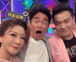 ▲楊繡惠(左)和白雲(右)被吳宗憲拱結婚,放話要120萬元。(圖/楊繡惠FB) ▲楊繡惠(左)和白雲(右)被吳宗憲拱結婚,放話要120萬元。(圖/楊繡惠FB)
