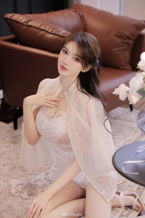 ▲葉珂透露跟前夫離婚很久了。(圖/葉珂微博) ▲葉珂透露跟前夫離婚很久了。(圖/葉珂微博)