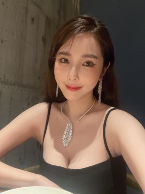 ▲朱琦郁離開新聞圈後轉戰演藝圈。(圖/朱琦郁臉書) ▲朱琦郁離開新聞圈後轉戰演藝圈。(圖/朱琦郁臉書)