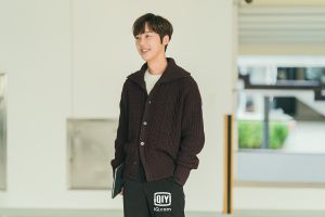▲尹鐘焄體貼自己的經紀人,彼此相處愉快。(圖/愛奇藝國際站) ▲尹鐘焄體貼自己的經紀人,彼此相處愉快。(圖/愛奇藝國際站)