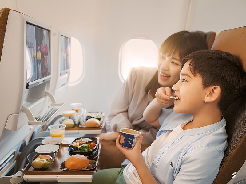 ▲星宇航空全新A330neo免出國就可搭！飛行體驗首航攜手易遊網，推港味巡禮微旅行。（圖／易遊網提供）