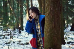 ▲朴恩斌電影中飾演收留神祕少女的「慶熙」。(圖/車庫娛樂) ▲朴恩斌電影中飾演收留神祕少女的「慶熙」。(圖/車庫娛樂)