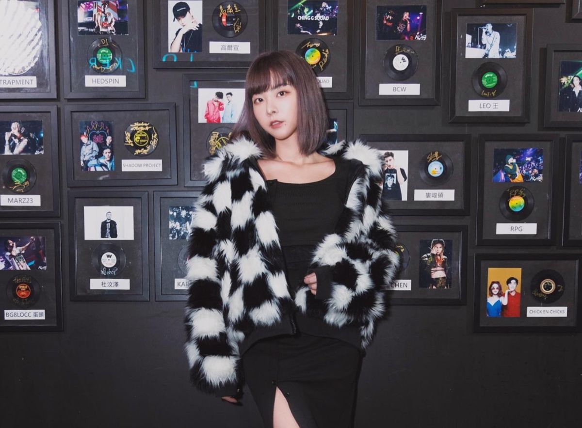 ▲「雅典娜女帝」奎丁模仿蔡依林。（圖／奎丁IG）