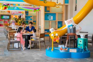 ▲和逸飯店台南西門館《Cozzi KITCHEN》推出「親子下午茶暢遊套餐券」,限時4.8折後是498元。(圖/業者提供) ▲和逸飯店台南西門館《Cozzi KITCHEN》推出「親子下午茶暢遊套餐券」,限時4.8折後是498元。(圖/業者提供)
