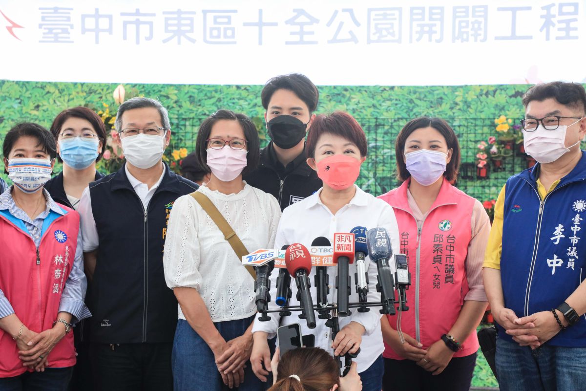 ▲國民黨台北市議員王鴻薇發沙鹿8年前淹水照爭議。市長盧秀燕低調回應表示，對於個人間的問題沒有評論(圖／市政府提供2022.5.28)