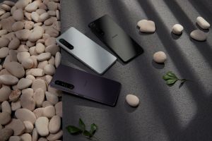 開箱SONY Xperia 1 IV手機。(圖/官方提供) ▲開箱SONY Xperia 1 IV手機。(圖/官方提供)