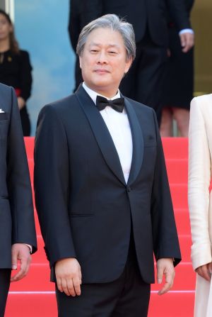 ▲《分手的決心》上演暴力場面,朴贊郁導演:就是想唱反調!(圖/車庫娛樂提供) ▲《分手的決心》上演暴力場面,朴贊郁導演:就是想唱反調!(圖/車庫娛樂提供)