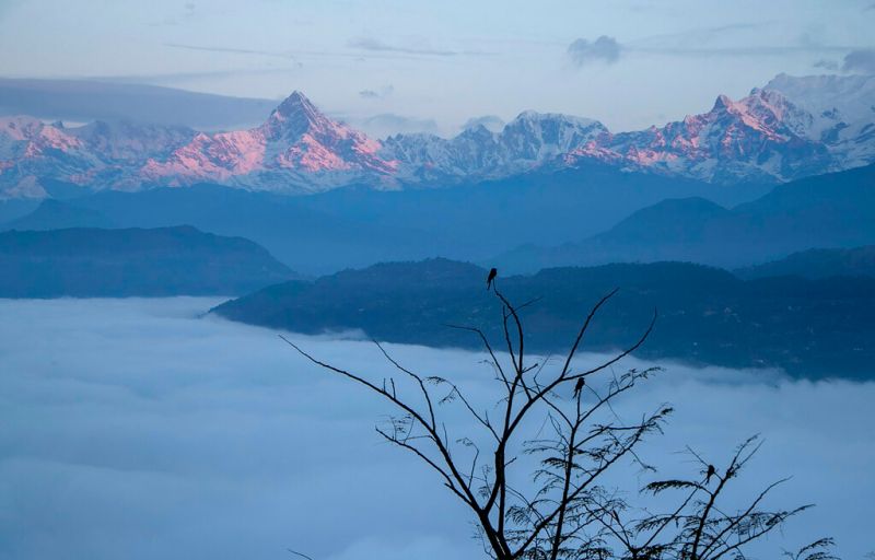 ▲尼泊爾一架從旅遊小鎮博卡拉（Pokhara）出發地客機發生失聯事件，機上人員共22人全數生死未卜。（圖／美聯社／達志影像）