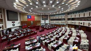 台北市長柯文哲30日進入議會,進行為期兩週的市政總質詢。 ▲台北市長柯文哲30日進入議會,進行為期兩週的市政總質詢。(圖/記者丁上程攝,2022.05.30)