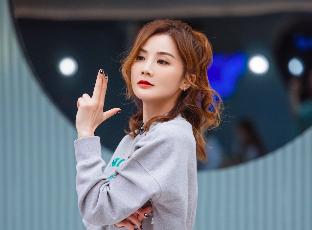 ▲阿Sa被趙櫻子認成阿嬌。（圖／翻攝《乘風破浪》微博）