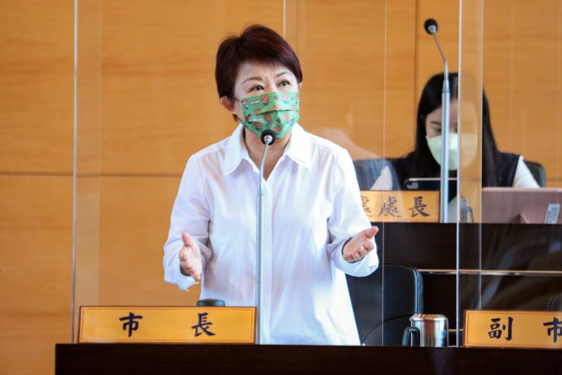 ▲盧秀燕強調歡迎中央到台中設兒童疫苗大型接種站,且「六都只有我講樂觀其成」。(圖/台中市政府提供,2022.05.31)
