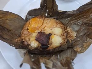 此方法蒸出來的肉粽,內部一樣軟糯美味。 ▲此方法蒸出來的肉粽,內部一樣軟糯美味。