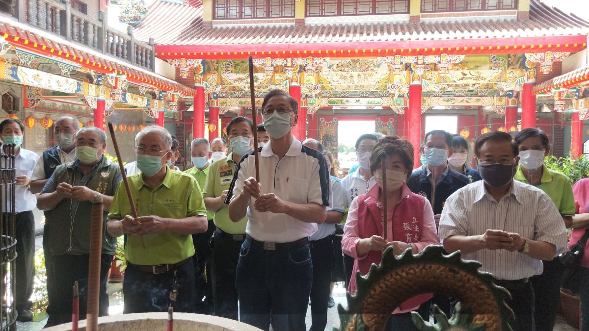 ▲對可能遇上民進黨的林智堅，張善正表示，民調天天在變，未來6個月他會一步一腳印努力爭取桃園鄉親支持。（圖／張善政辦公室提供）