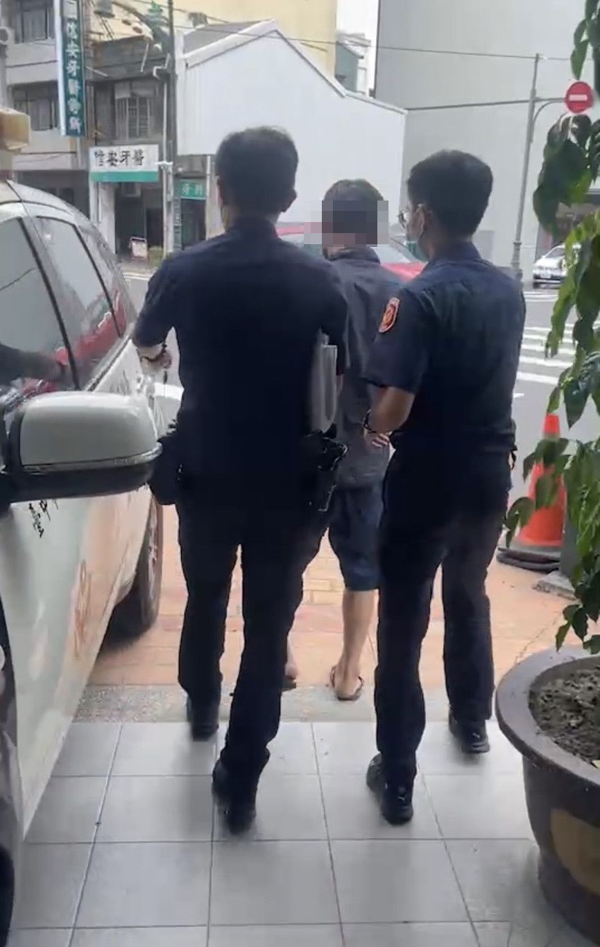 ▲第二分局文正派出所，於被害人報案後4小時即逮捕偷車賊（圖/記者鄧力軍翻攝）