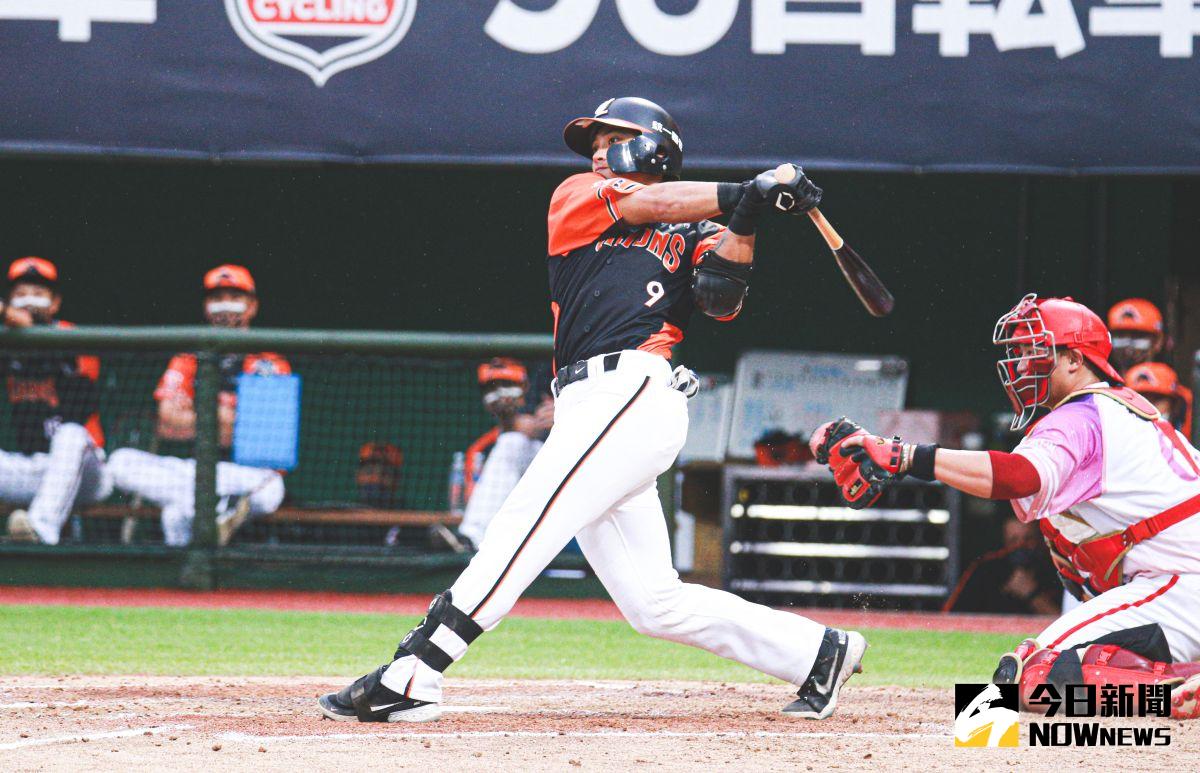 ▲統一獅外野手李丞齡，因生活管理不佳被移出60人名單。（圖／記者葉政勳攝）