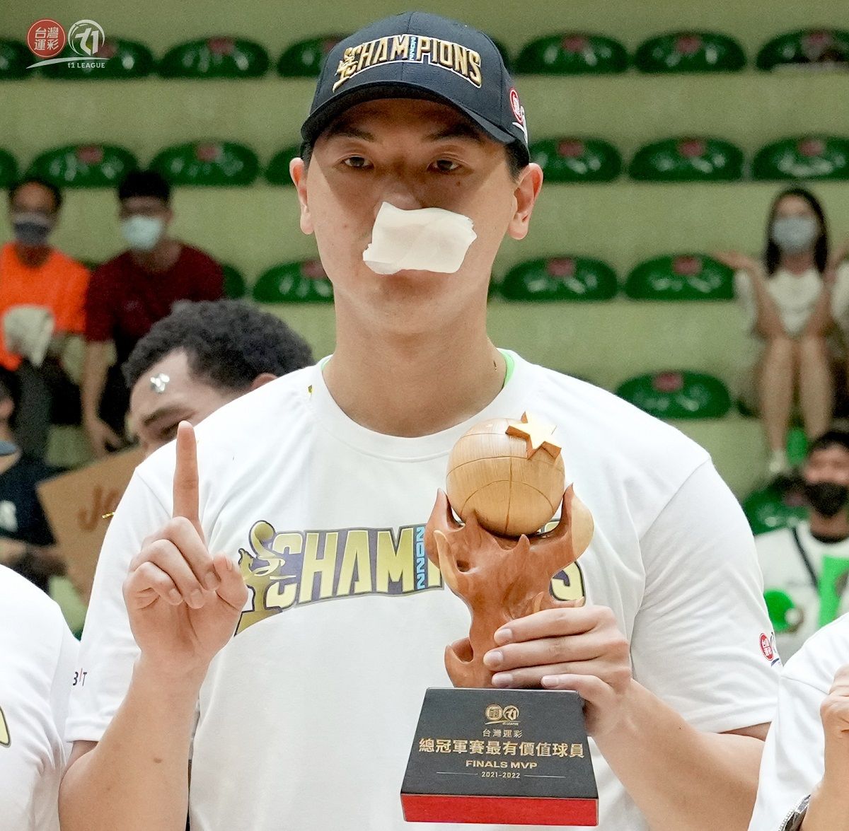 ▲高雄全家海神胡瓏貿獲得FMVP。（圖／ 台灣運彩xT1聯盟提供）