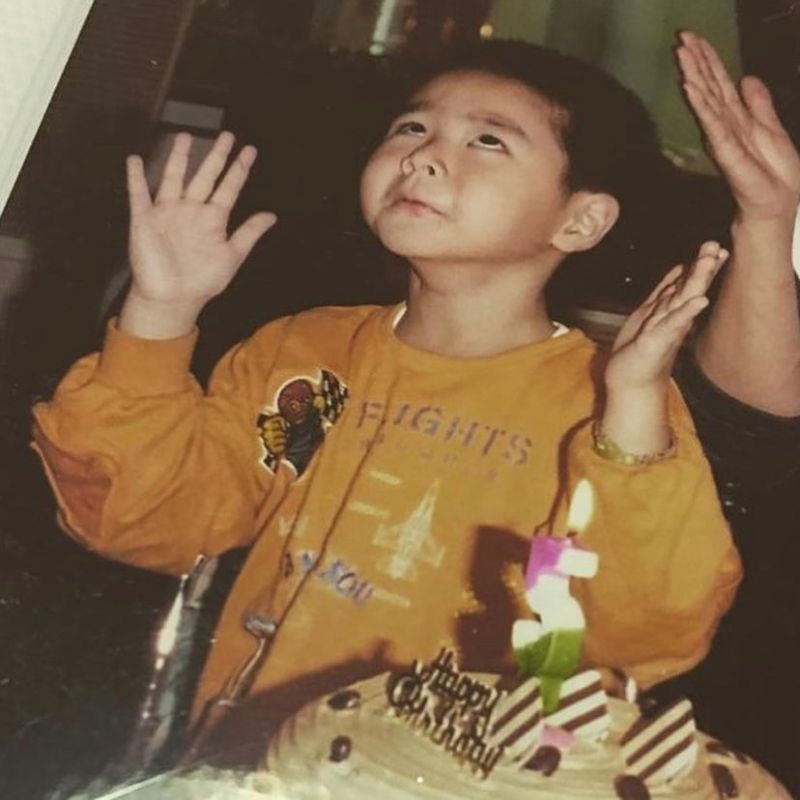 ▲林佳辰5歲生日照片非常搞笑。（圖／翻攝林佳辰IG）
