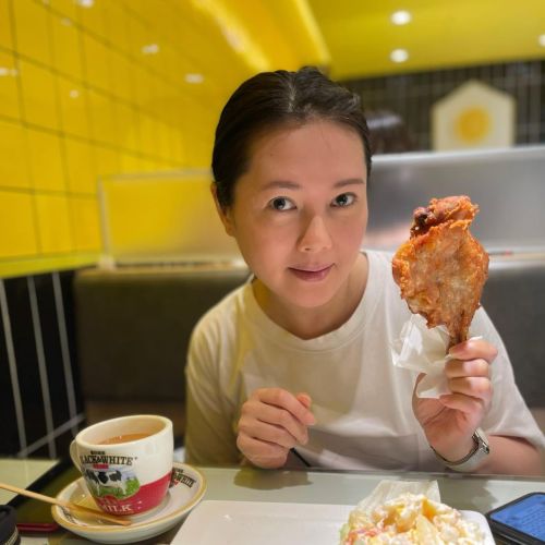 ▲李麗珍在疫情期間常在追劇、享美食，懶得動，身形圓了一大圈，被叫做「肥珍」。（圖／翻攝李麗珍IG @__leelaichun）