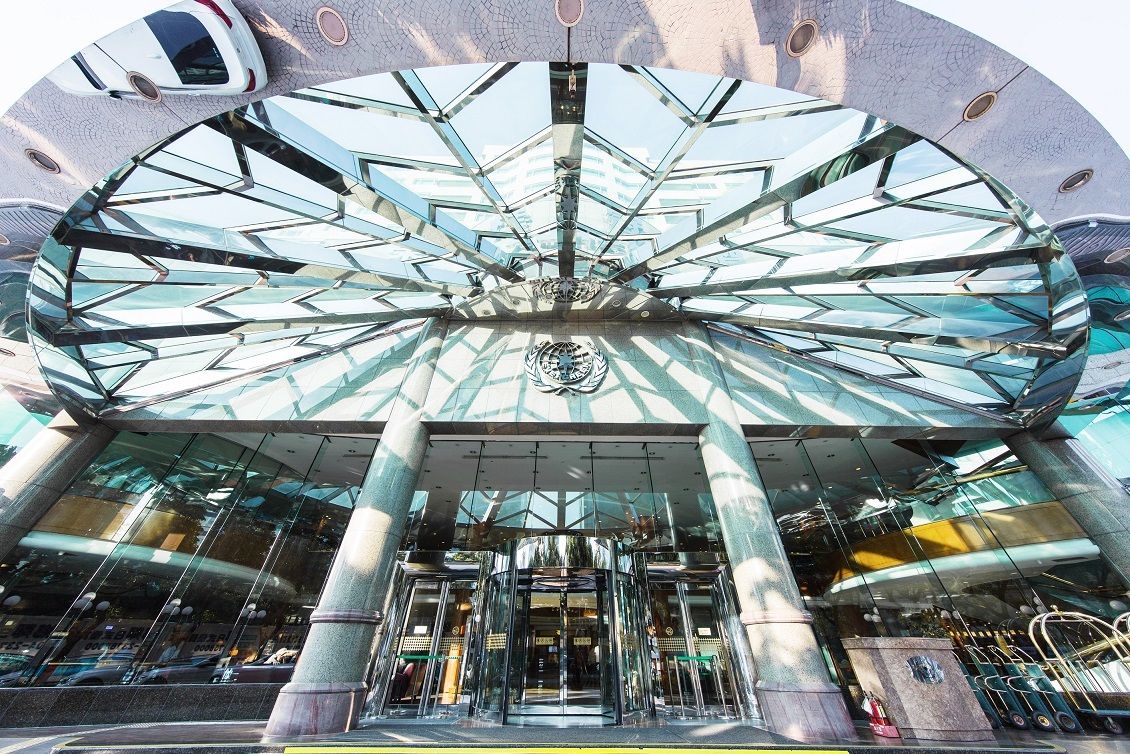 ▲搶攻暑假親子客群出遊潮，即日（6）起，消費者於長榮酒店官網預訂7至8月31日住房，立即享有同筆訂單加購高鐵車票6折起優惠。圖為台中長榮桂冠（圖／業者提供）