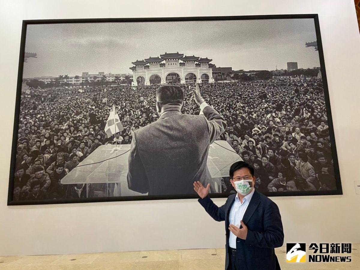 ▲林佳龍表示，32年前野百合學運，當時群眾在廣場上聚集，他也在其中聽演講。（圖／記者黃宣尹攝，2022.06.07）