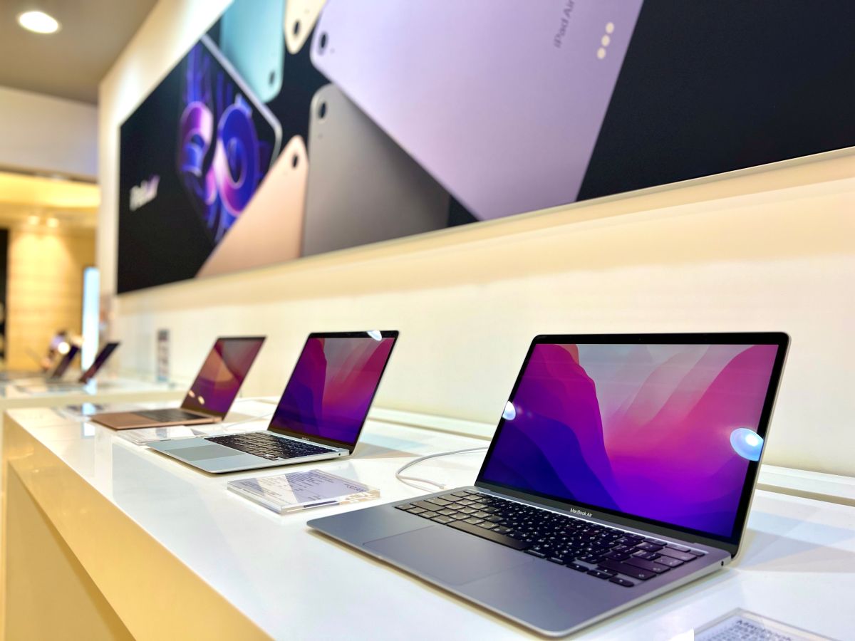 ▲STUDIO A M1晶片的MacBook Air/Pro因新機登場，舊代機種順勢降價。(圖／STUDIO A提供)