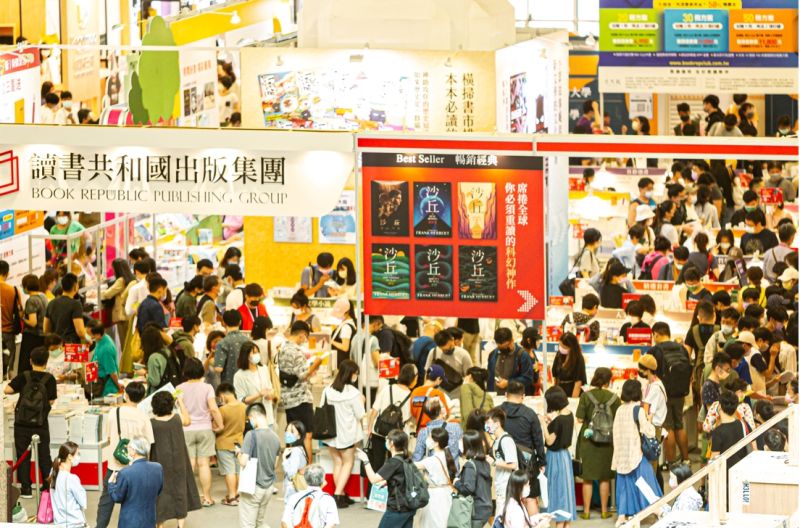 台北國際書展今閉幕！25萬人次參與　人氣、買氣超乎預期
