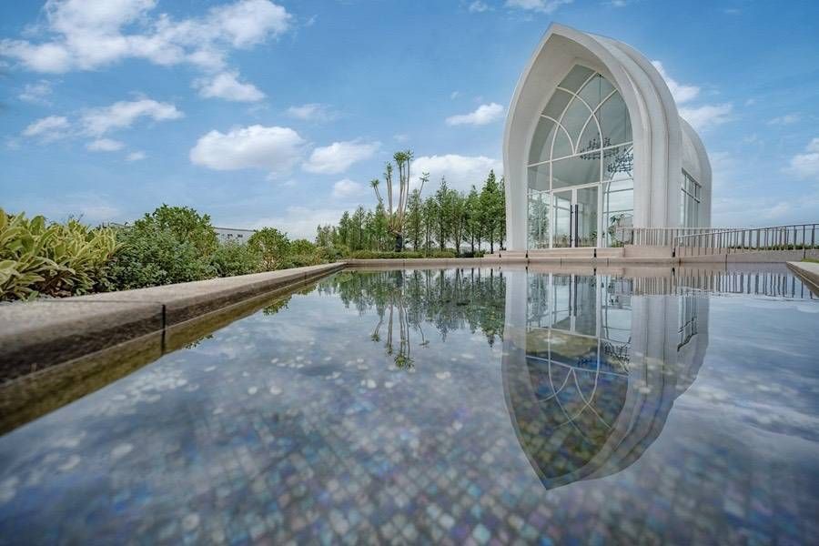 ▲雲朗觀光集團今（8）日宣布，旗下宴會場地推出無條件取消婚宴政策。圖為桃園皇家薇庭。（圖／業者提供）