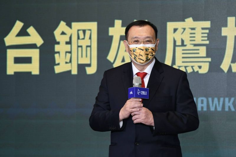 中職/台鋼雄鷹取名HAWKS 中職首見
