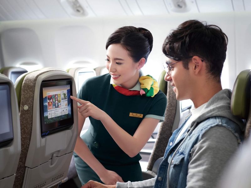 ▲長榮航空獲頒全球五星航空公司，未來更將更新機上娛樂系統與線上點餐服務。（圖／長榮提供）