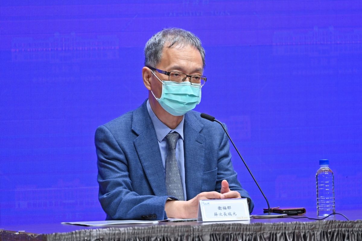 ▲衛福部次長薛瑞元指出，瞻仰遺容部分目前正研議相關辦法。（圖／行政院提供）
