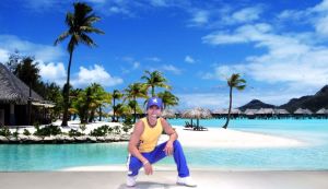 ▲潘若迪藉由更換線上課程背景,讓學員體驗環遊世界。(圖/艾迪昇傳播提供) ▲潘若迪藉由更換線上課程背景,讓學員體驗環遊世界。(圖/艾迪昇傳播提供)